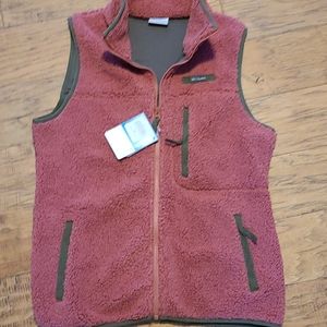 Columbia plush mauve/olive vest